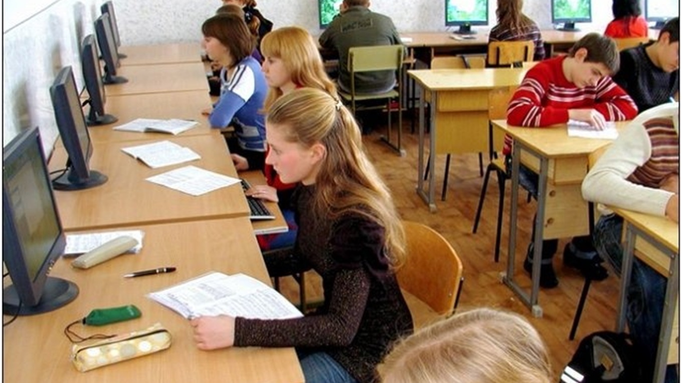Новокаховский агроколледж может уволить часть своих сотрудников. Почему так происходит