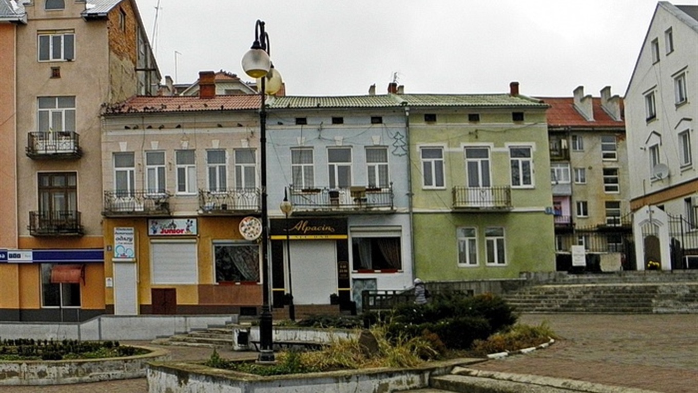 На площі Героїв має з’явитись новобудова