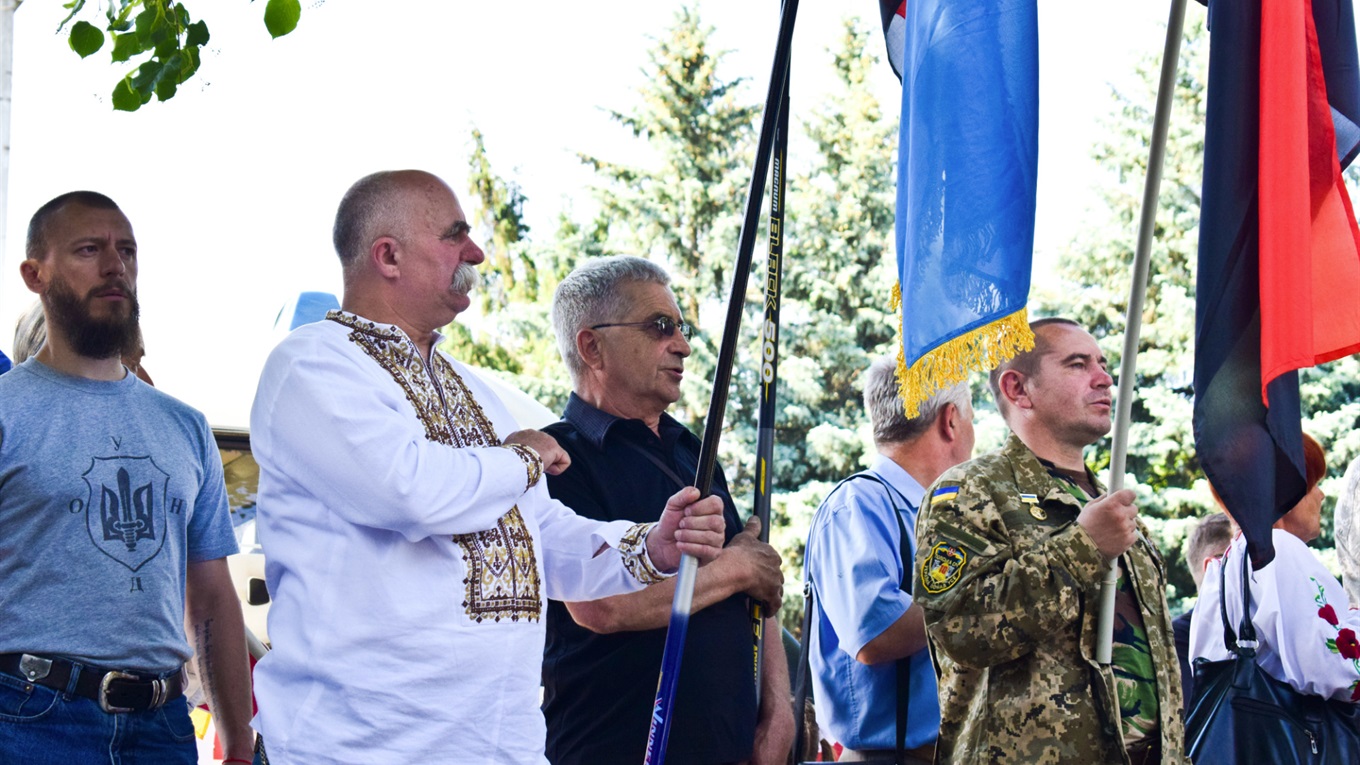 До Дня героїв у Новограді провели автопробіг