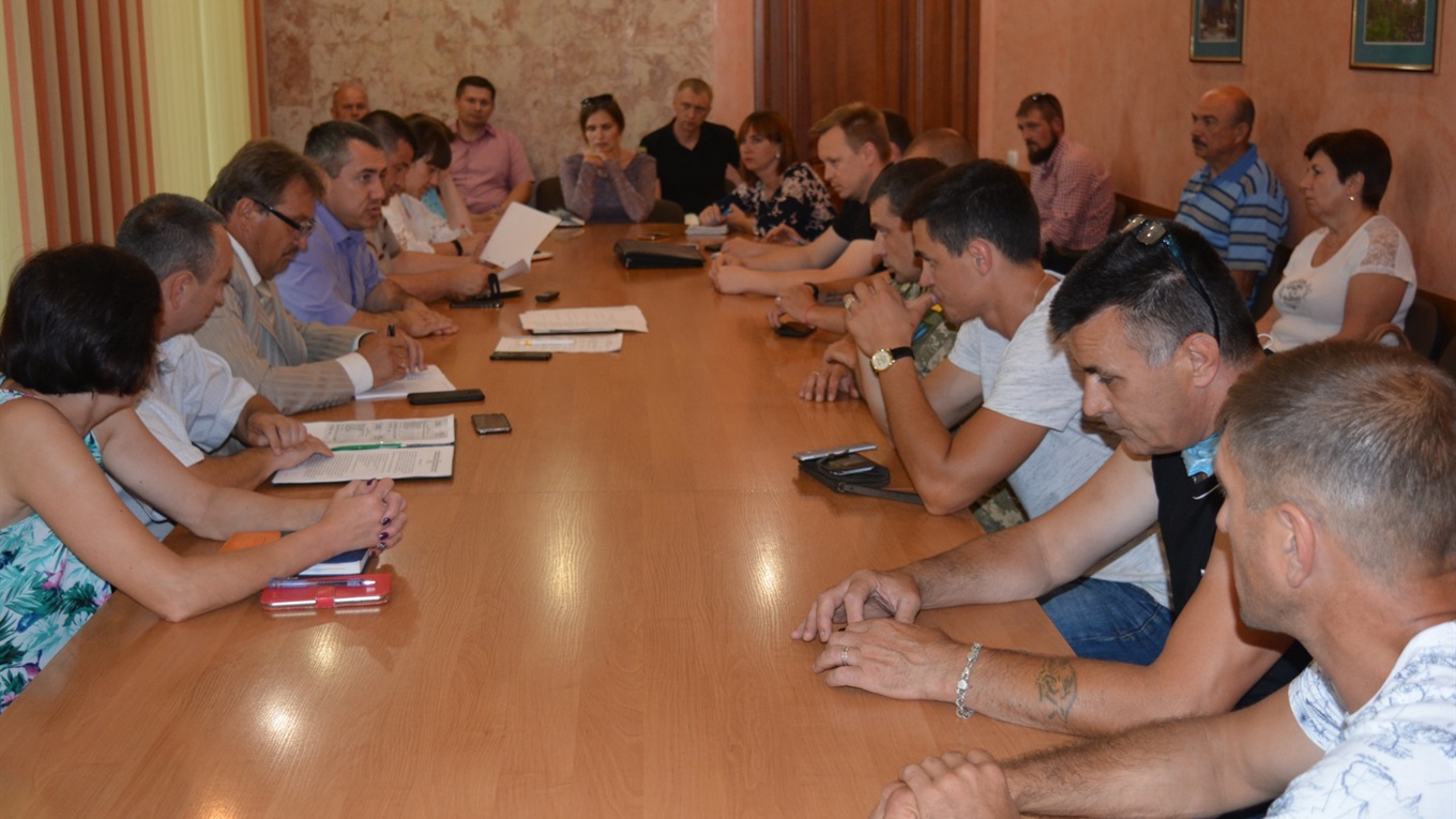Через забруднення Случі завтра активісти перекриють трасу Київ-Чоп