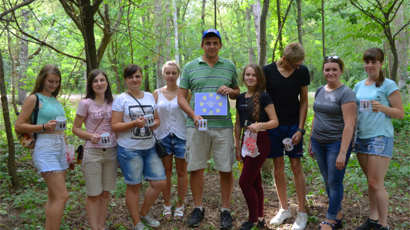 У парку "Дністер відбувся" молодіжний квест "Батл професій": як це було (фото та відео)