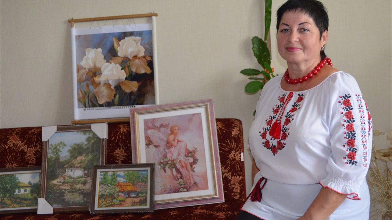 Сяючі картини жмеринчанки  Віри Сегеди