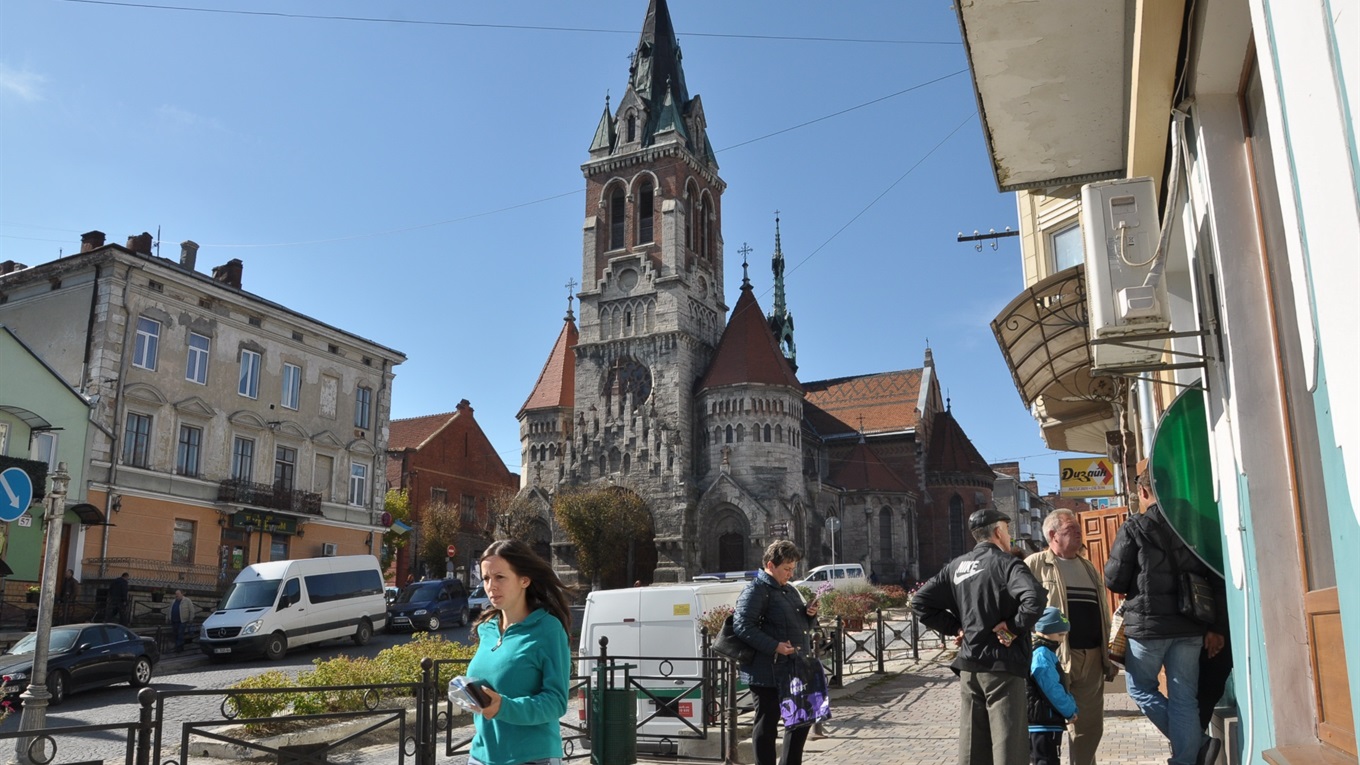 5 локацій Чорткова, куди варто зводити людину, яка вперше у нашому місті
