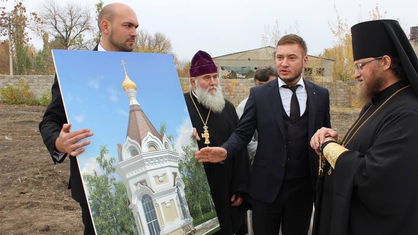 В Камышевахе освятили храм, а в Попасной планируют построить новый