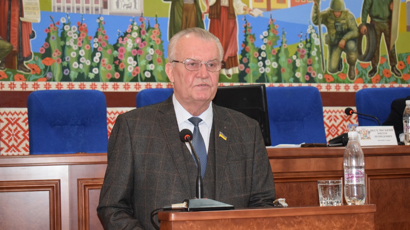 Звіт визнали незадовільним та висловили Весельському недовіру: що було на сесії міськради