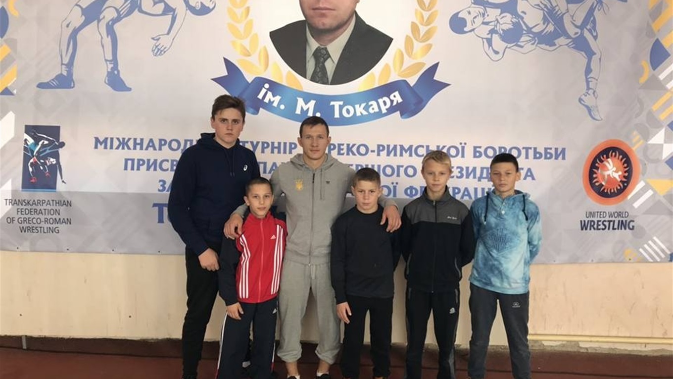 Волновахские борцы выступили на международном турнире