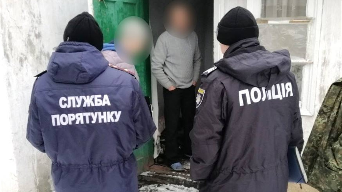 Спасатели и полицейские проверили семьи с тяжелыми жизненными обстоятельствами 