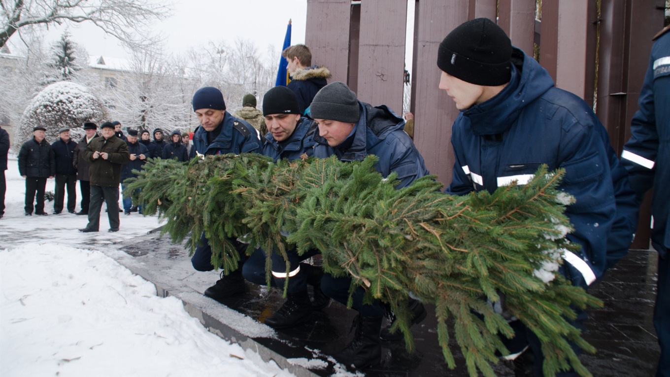 В Новограді відбулось вшанування ліквідаторів наслідків аварії ЧАЕС