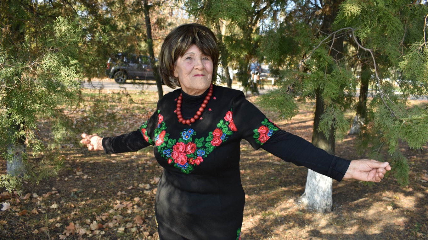 Вісімдесятирічна фотомодель з Нижніх Сірогоз: "Я нині краще почуваюсь, ніж у 60"