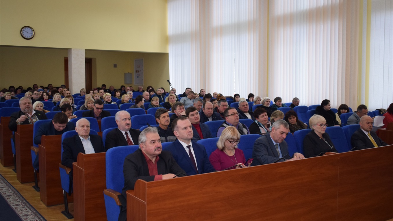 Затвердили план розвитку на три роки: у Новограді пройшла Рада регіонального розвитку району