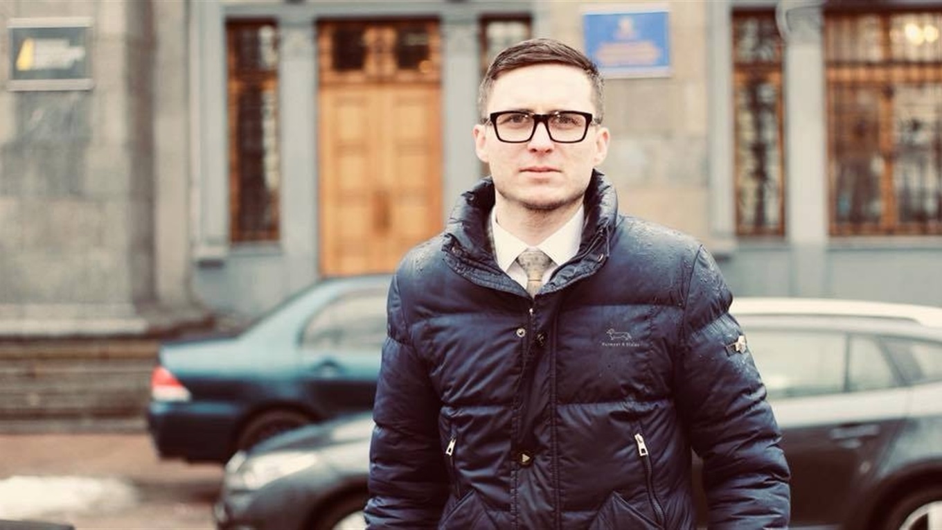 «Смог начать свое дело и не сдался»: киевские хроники жизни адвоката из Горловки Арсена Маринушкина
