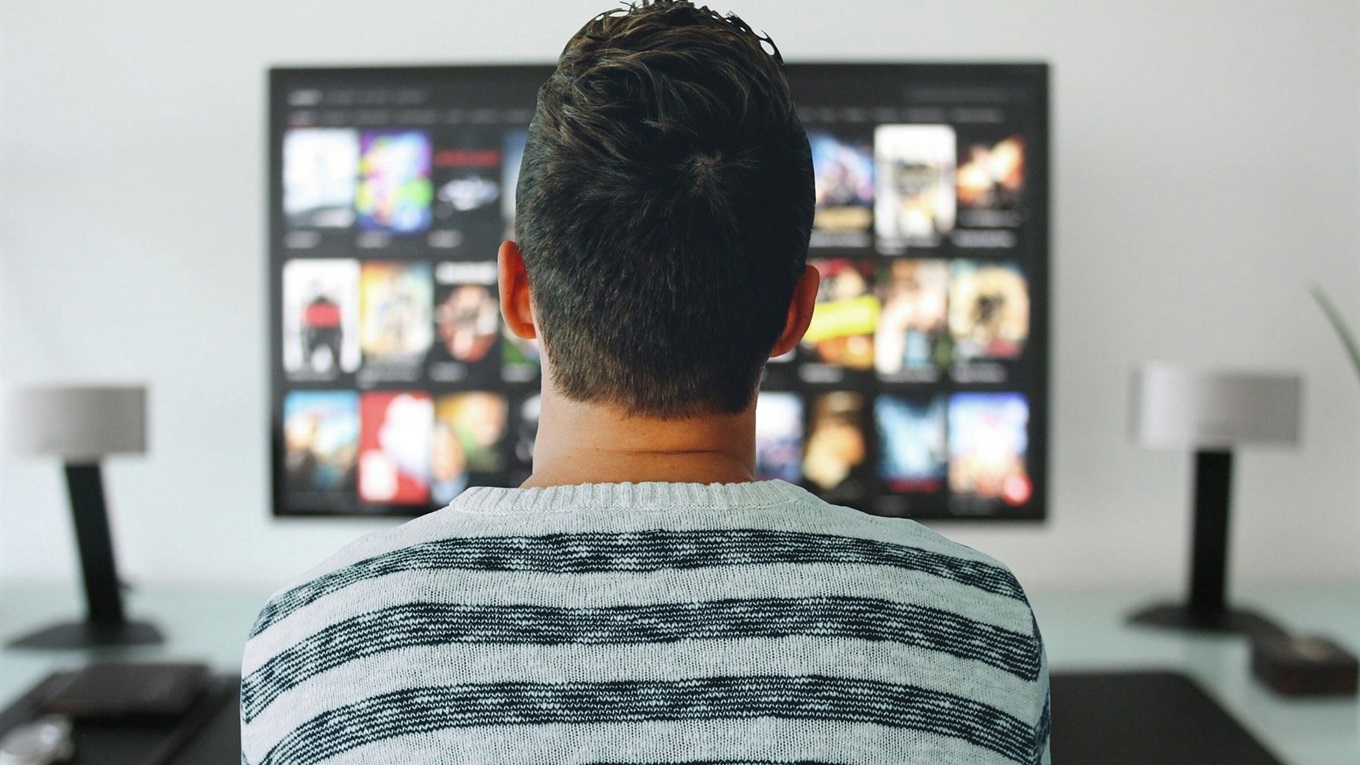 Подборка рождественских эпизодов популярных сериалов от Попасная.City