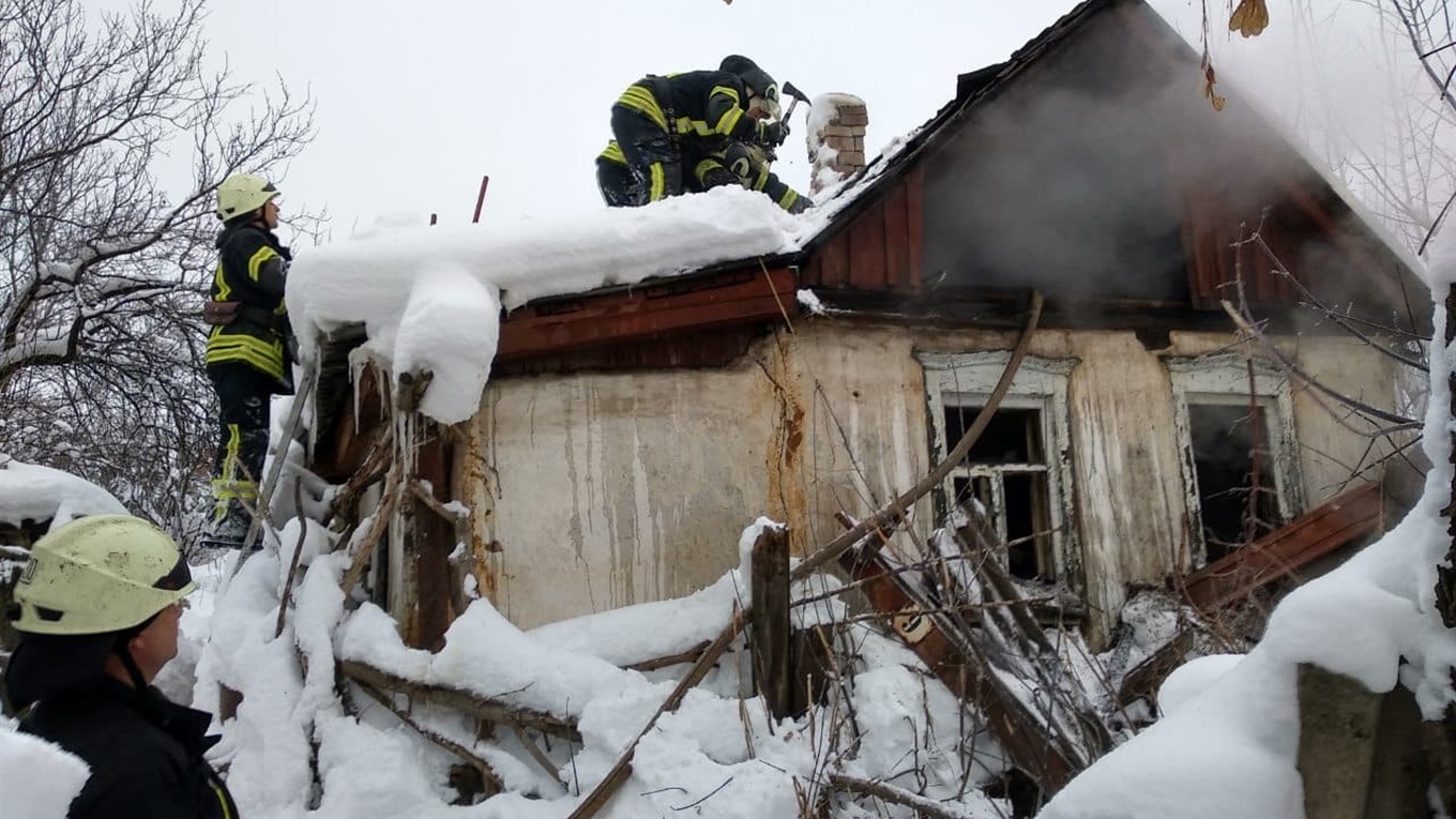 В Попасной во время пожара погиб мужчина 