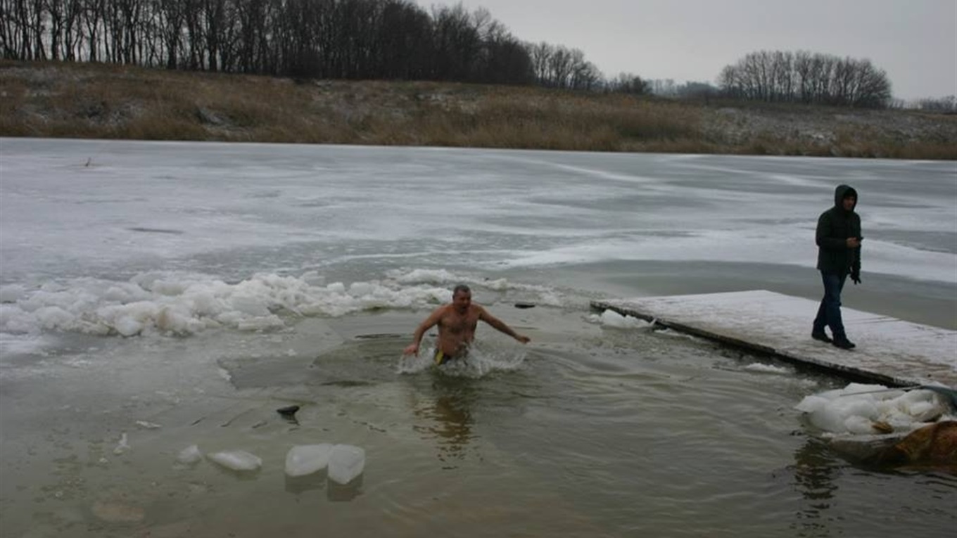 Онлайн-опитування серед волновасьців про купання 19 січня на Водохреще  