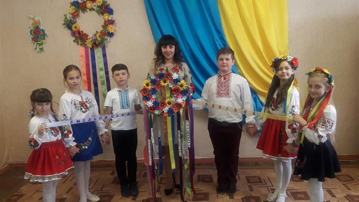 Як троїчани відзначили сотий День Соборності України