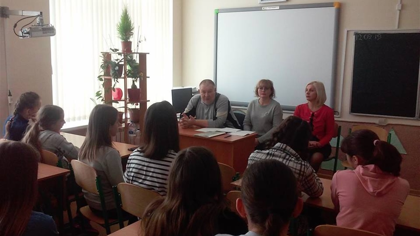 Про статеве життя говорили у Волноваській школі 