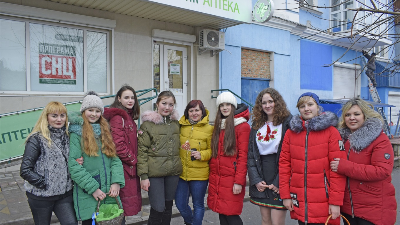 Перехожим у Жмеринці на день Валентина дарували імбирне печиво 