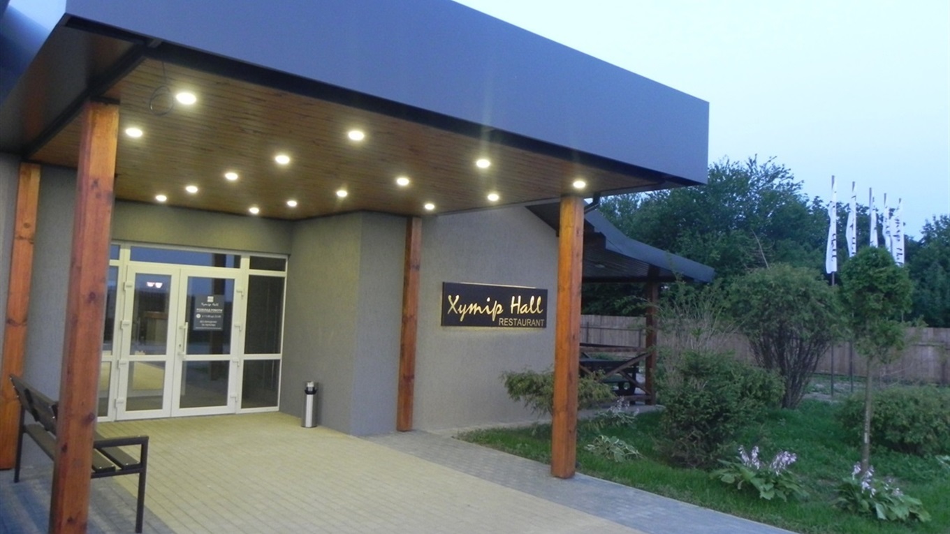 Уже час бронювати дати на весільний сезон 2019: хутір Hall запрошує