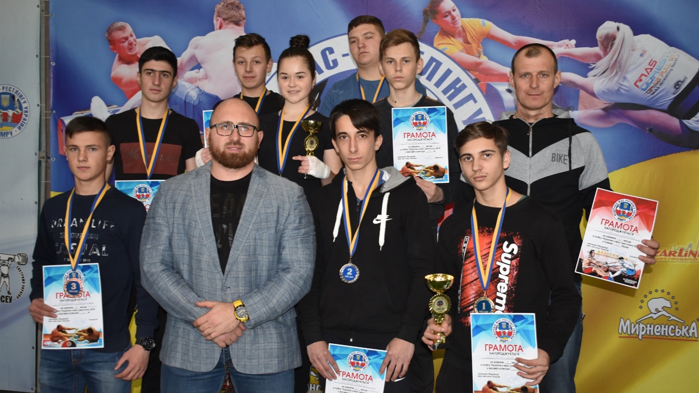 Нижньоторгаївці вибороли на Кубку України з мас-рестлінгу 3 золотих, 3 срібних і 2 бронзових медалі
