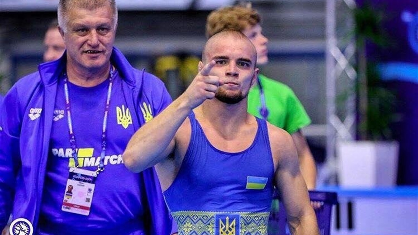 Грушин з Волновахи боротиметься у півфіналі Чемпіонату Європи з греко-римської боротьби