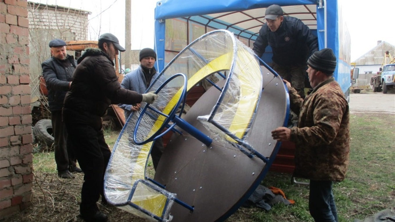 Для трьох нижньосірогозьких дитячих садків закупили вуличне ігрове обладнання