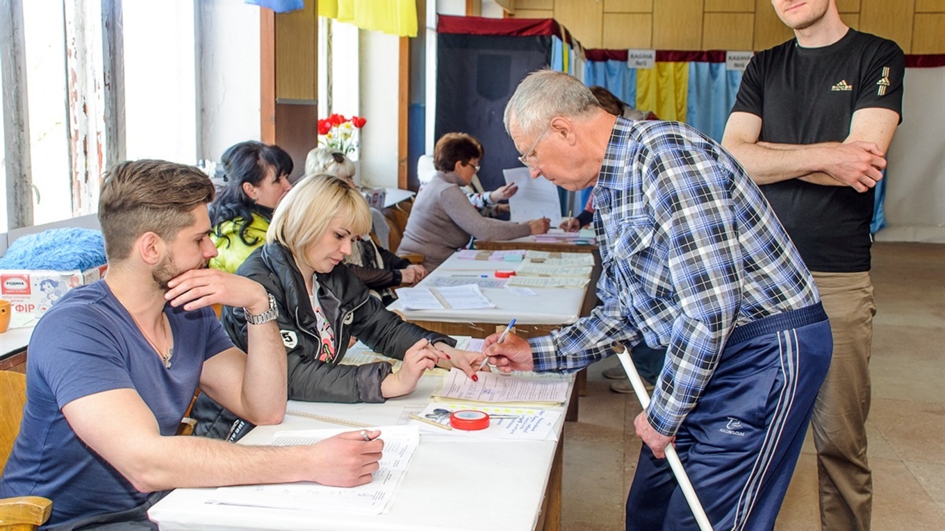 Як на виборах проголосувати не за місцем реєстрації