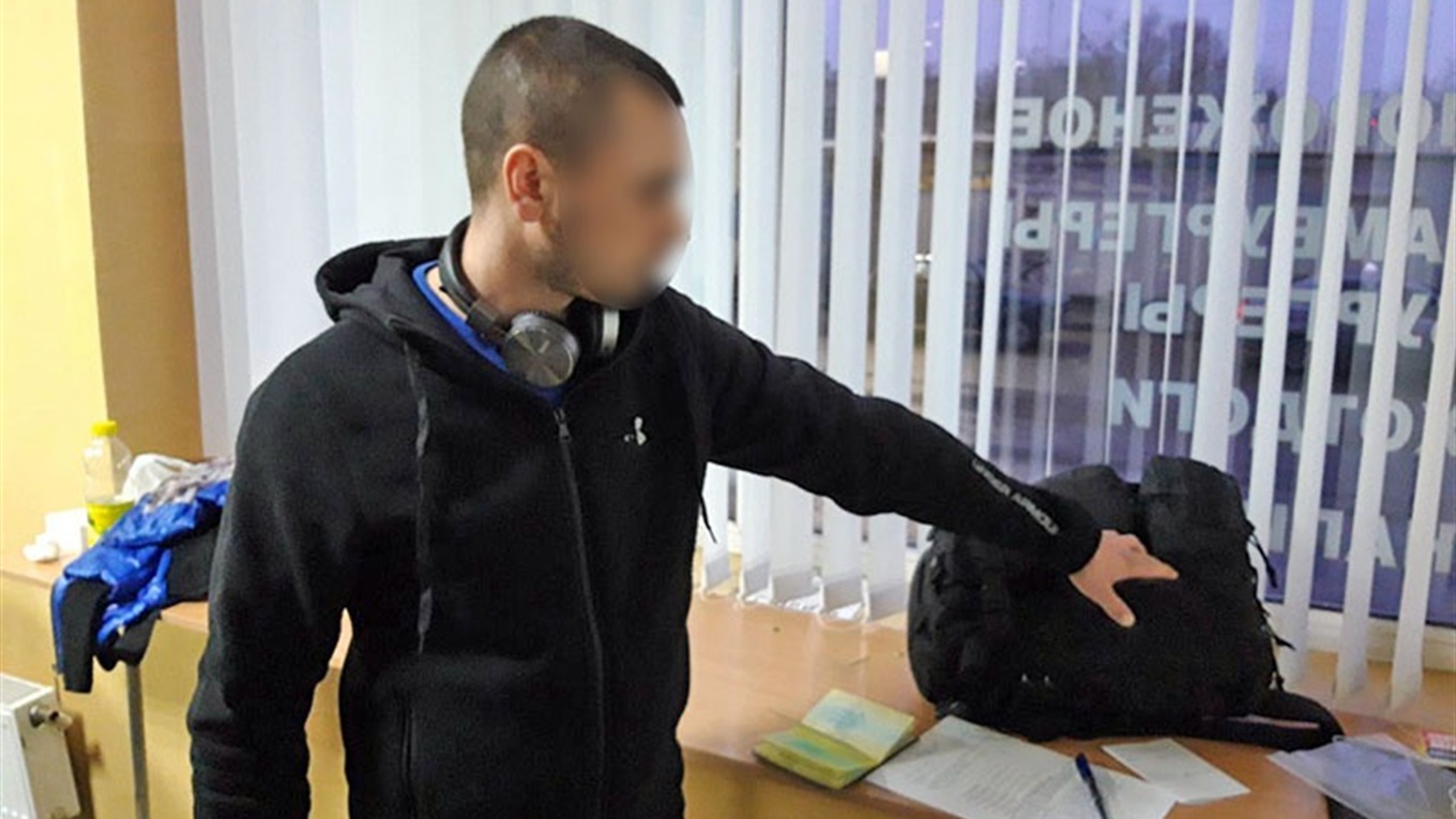 У жителя Вінниччини вилучили амфетамін на Волноваському автовокзалі