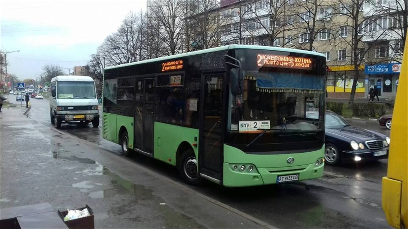 Перевізник придбав комфортабельний автобус. Виконком продовжив йому на п’ять років договір