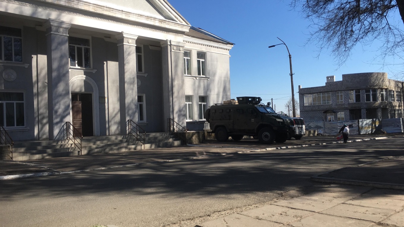 На дільниці у Волноваському районі повідомили про втручання в роботу комісії: коментар голови ОВК