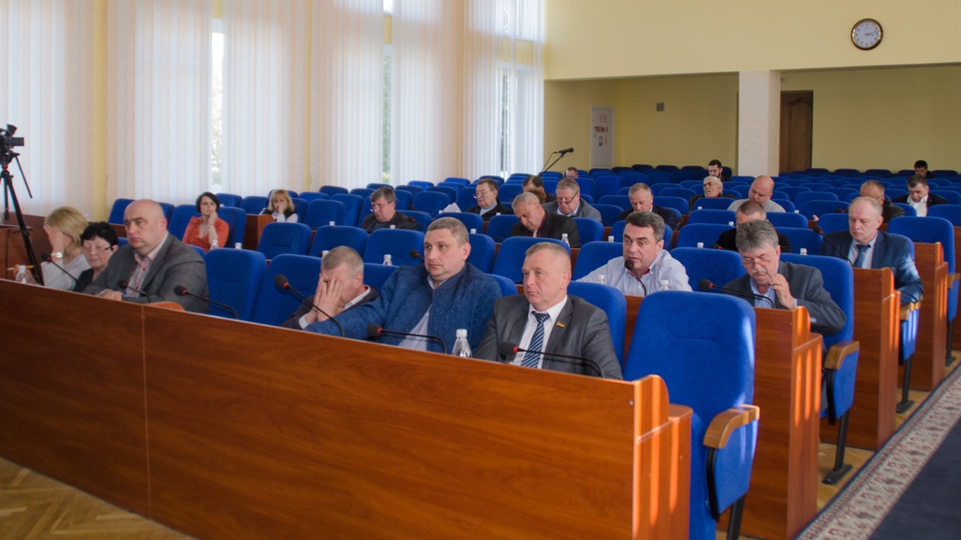 Приєдналась важка артилерія: Степан Нусбаум переконав депутатів не продавати землі на Богуна