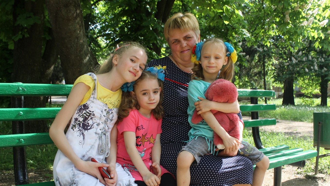 Мама чотирьох дітей Наталія Войцеховська: «Я — мама, дружина. Іншого й не треба»