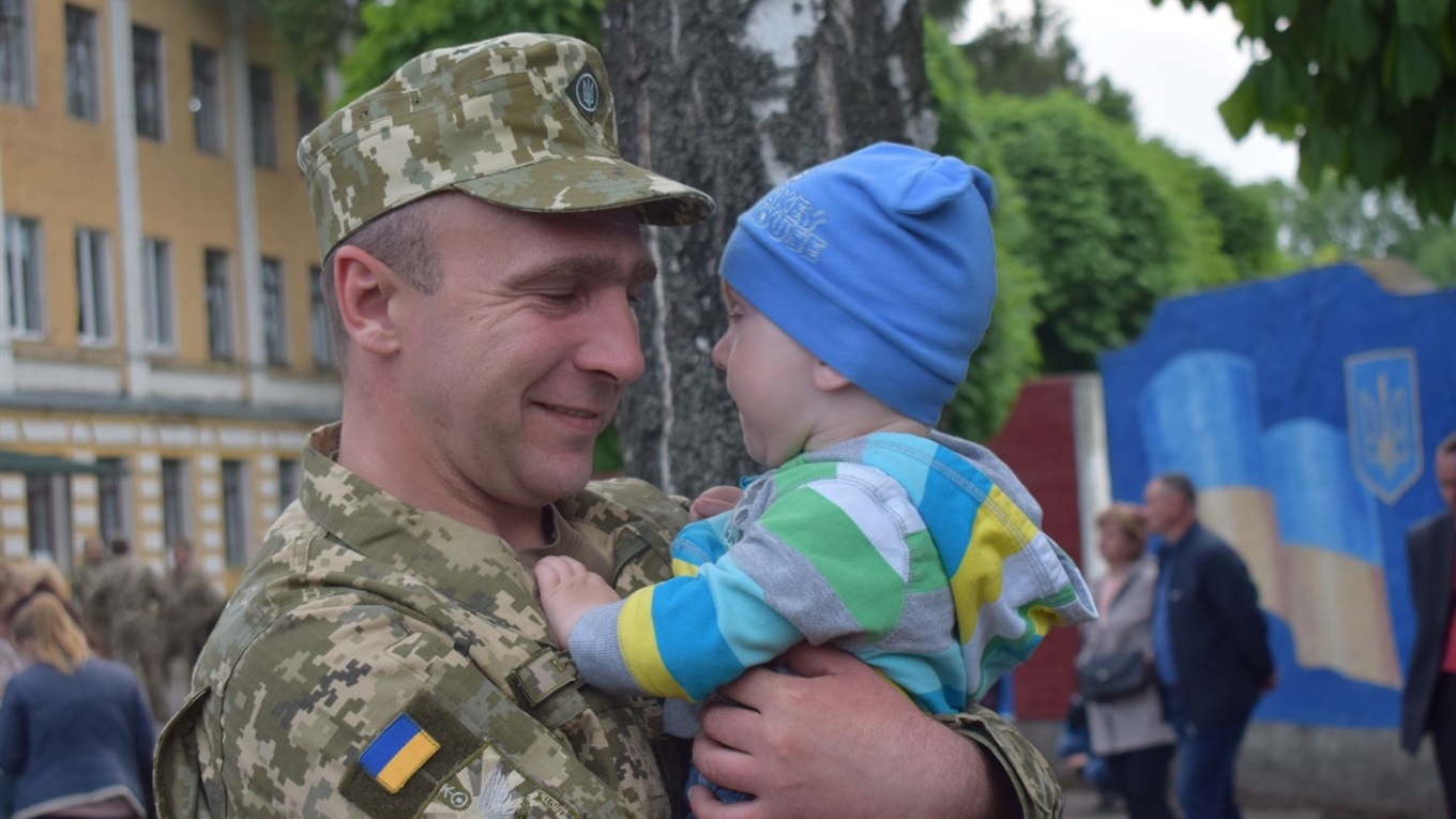 Старокостянтинівські авіатори йдуть у морську піхоту