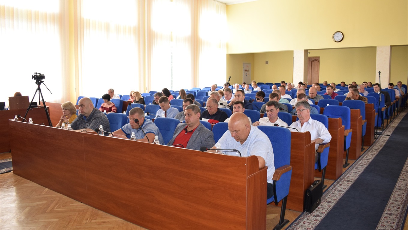 Відеоспостереження, нові вікна та дороги: за які зміни до бюджету проголосували депутати