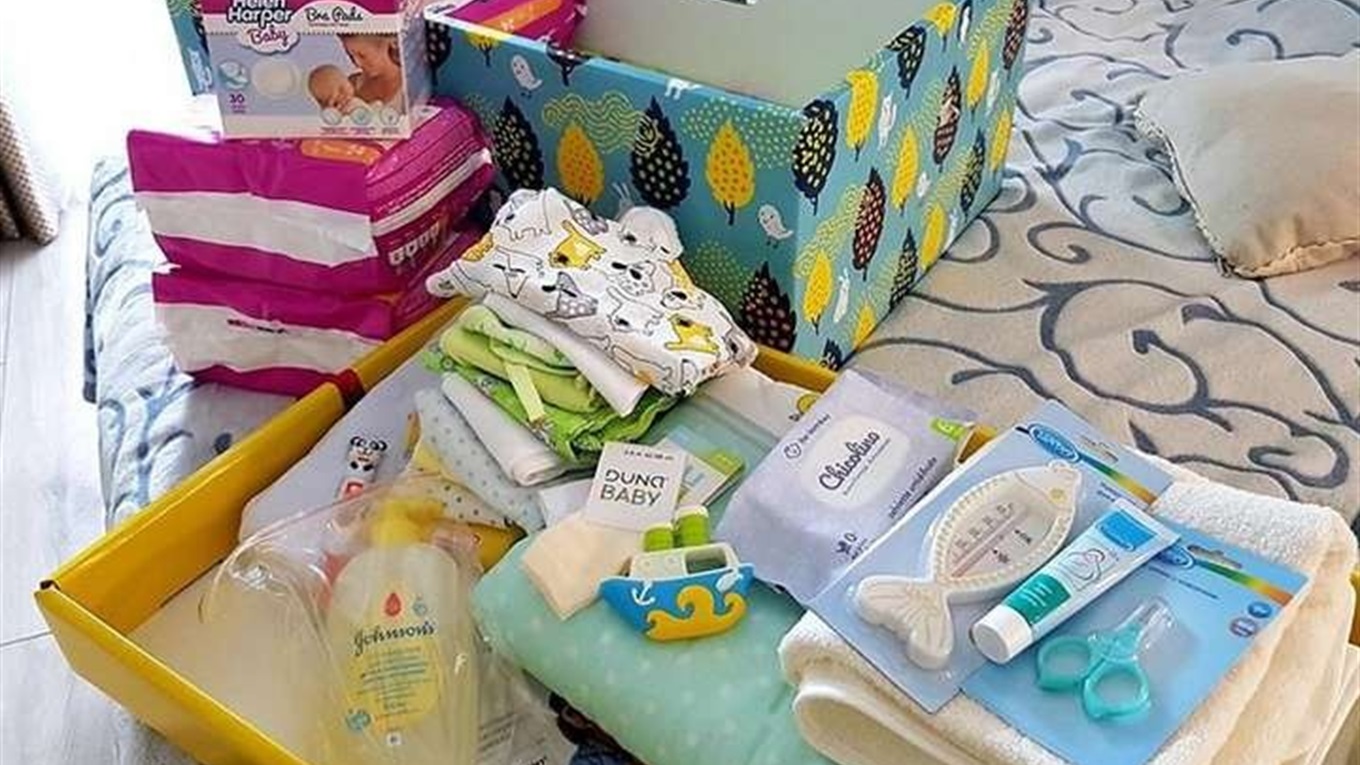 Мами отримають оновлені «пакунки малюка» 