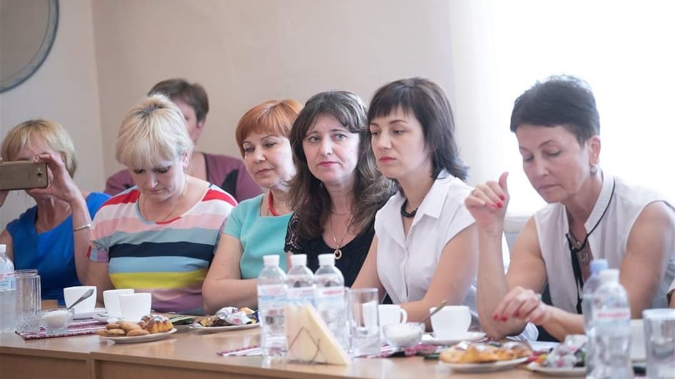Подяка Міністерства освіти і науки - у Старокостянтинівського педагога