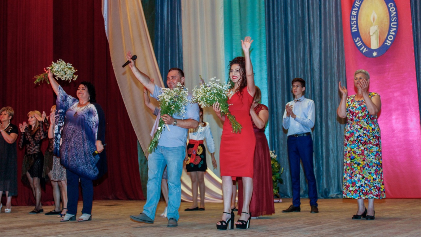 Як у Гуляйполі медики відзначили своє професійне свято та чим дивували глядачів