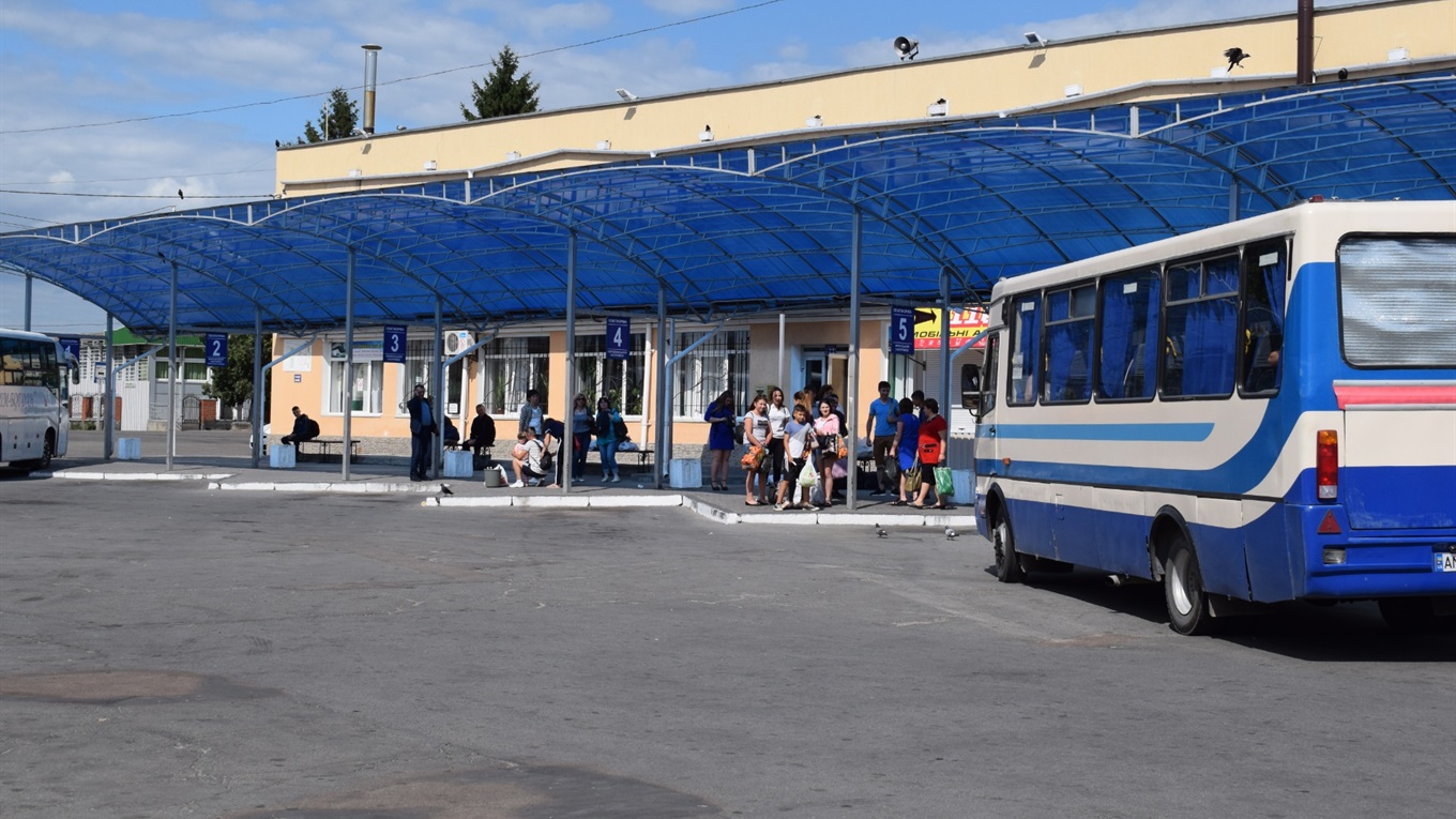 Вбиральня на автовокзалі: громада скаржиться, а власник мовчить