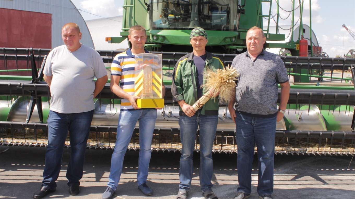 У Гуляйпільському районі «Золотий колос» здобули Малинівські жниварі