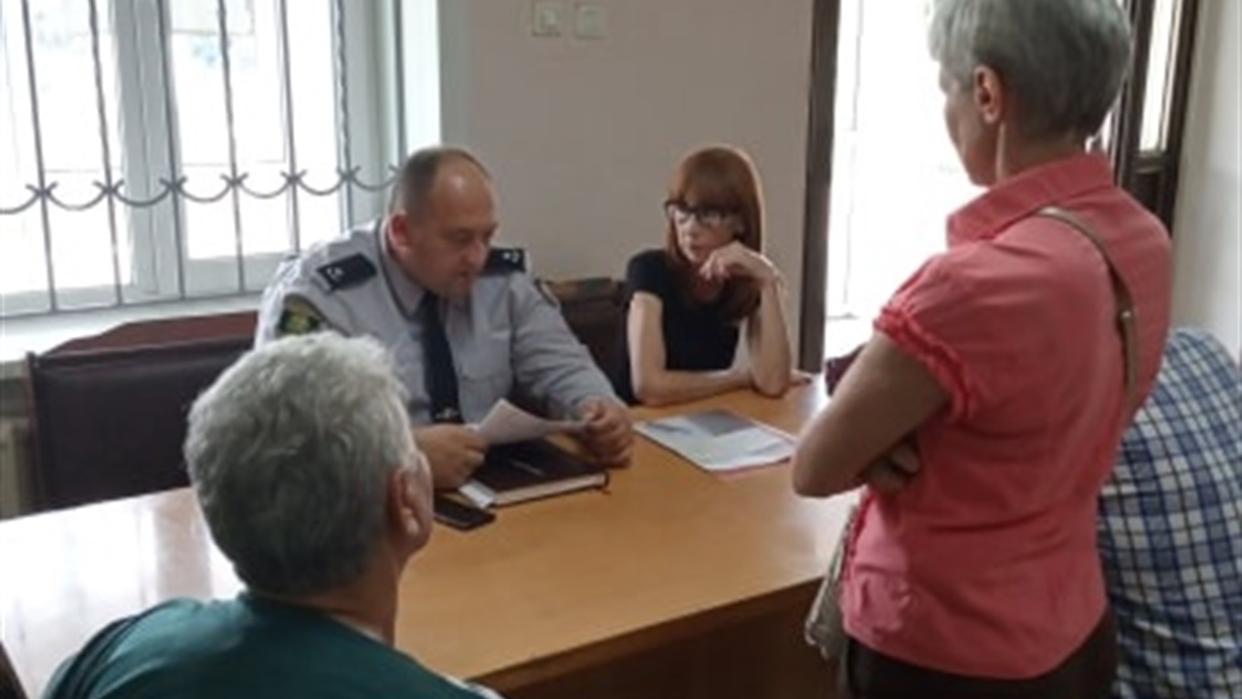 Начальник поліції навчив, як не натрапити на шахраїв
