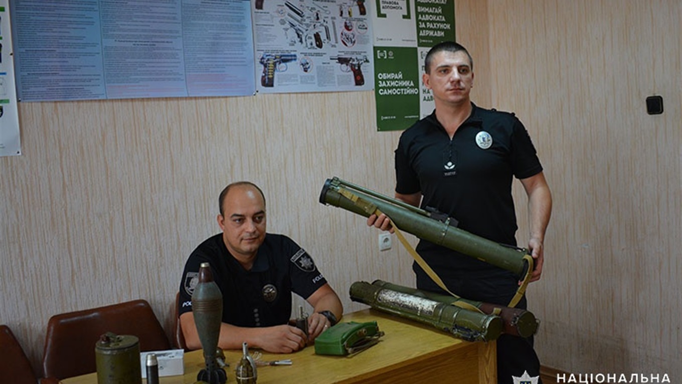 Скільки вибухонебезпечних предметів знайшли Волноваські поліцейські