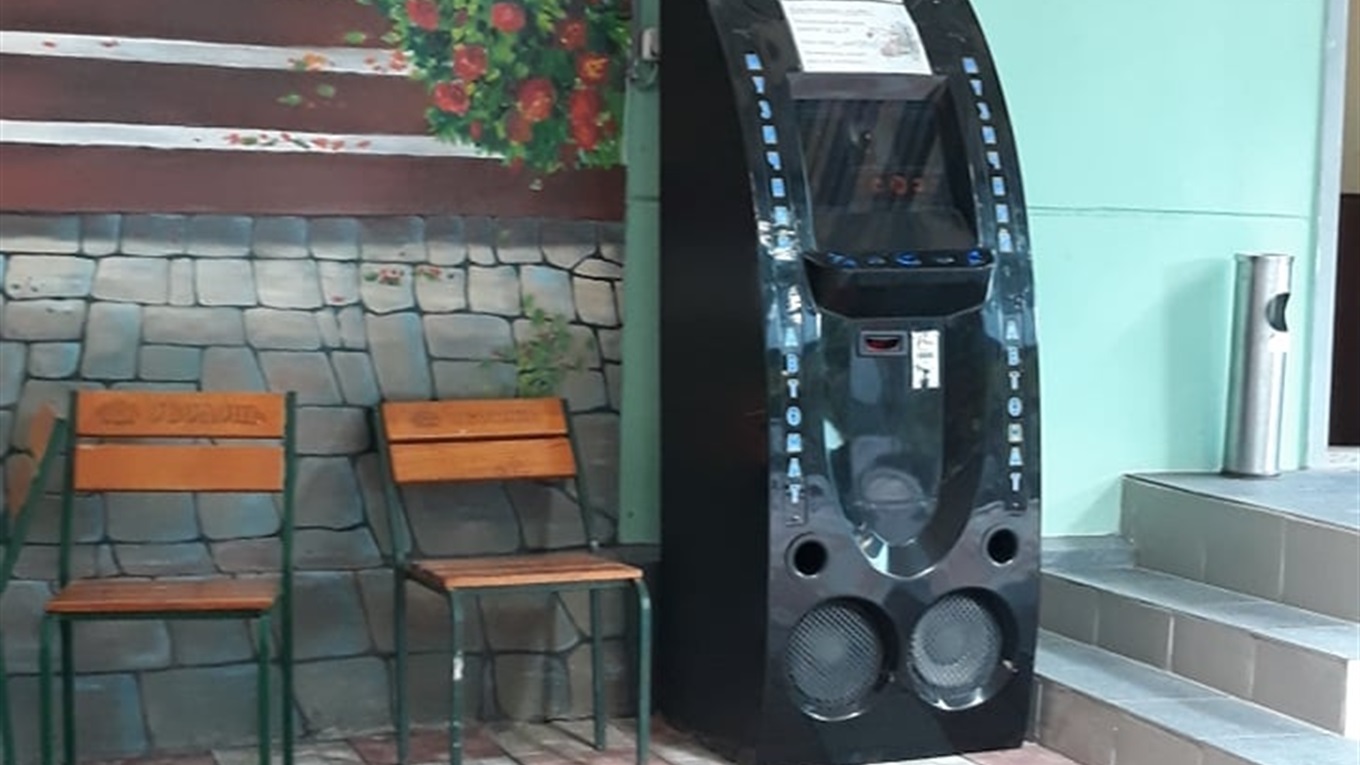 Курахове прокидається під гімн різних виконавців: яку музику слухають  на прифронтових територіях
