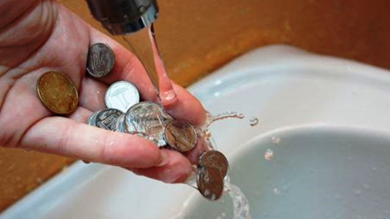 Переяславцям знову підняли ціни на воду та водовідведення