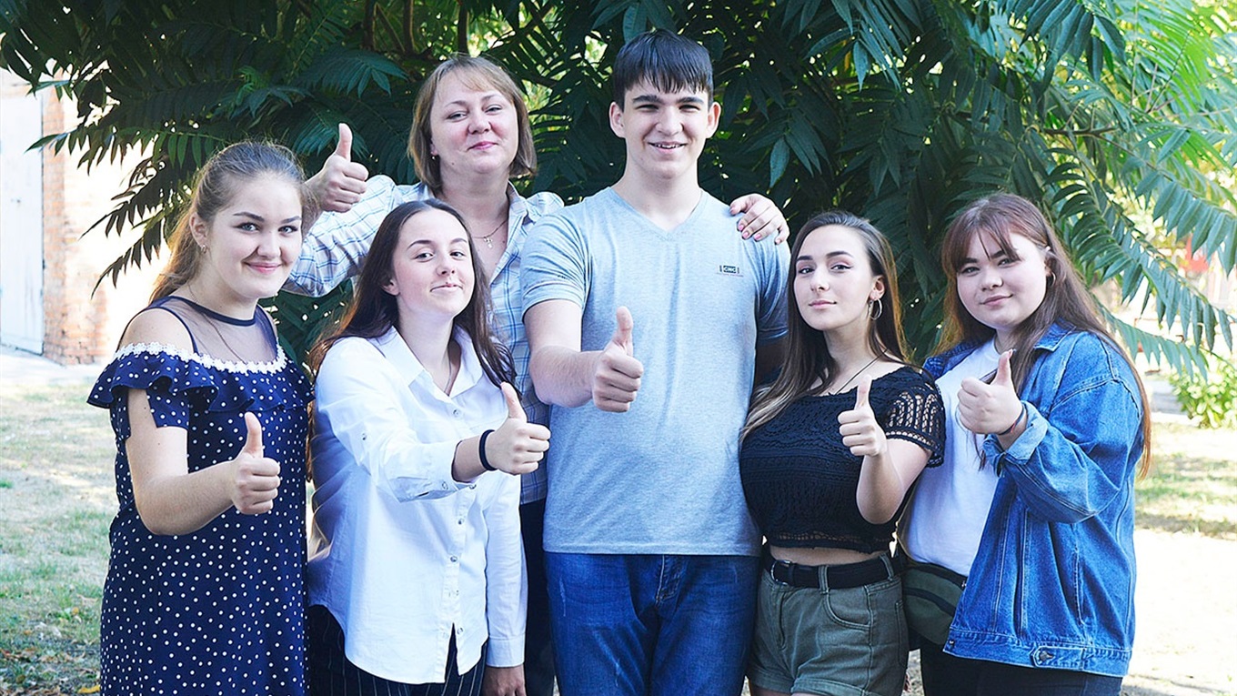 Благодійність замість квітів. Гадяцькі ліцеїсти закликають долучитися до акції 1 вересня