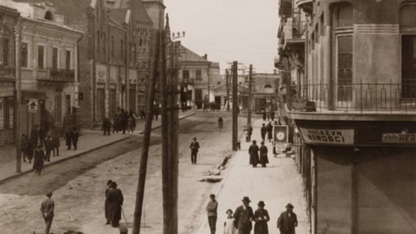 Чортківські ретросвітлини мають автора – єврейського письменника і фотографа Альтера Кацизне
