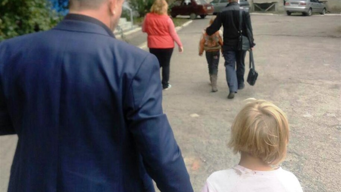  У Торецьку соцслужби вилучили одразу чотирьох  дітей з неблагополучних сімей