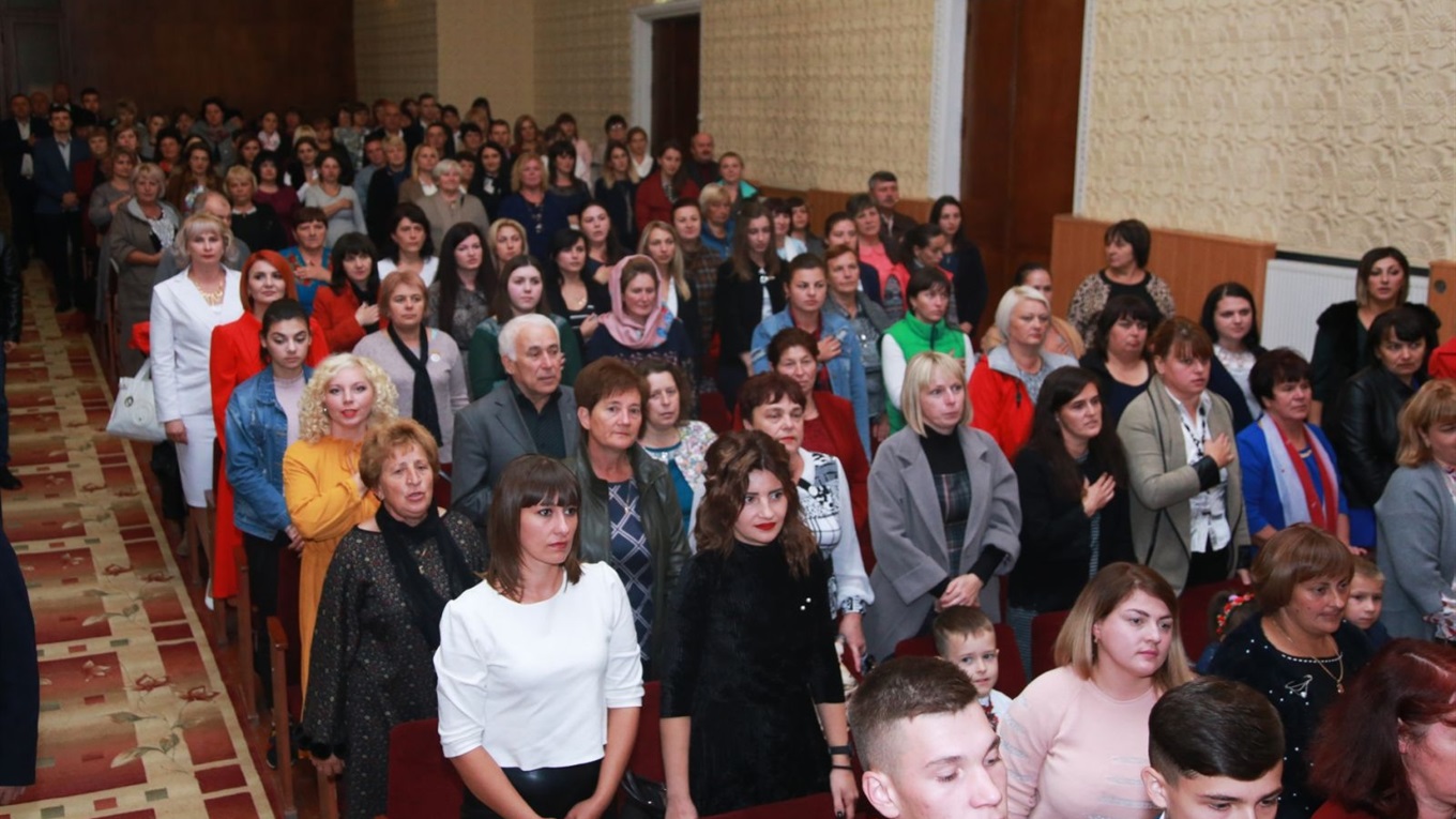 Вшанування педагогів Кіцманського району: фоторепортаж