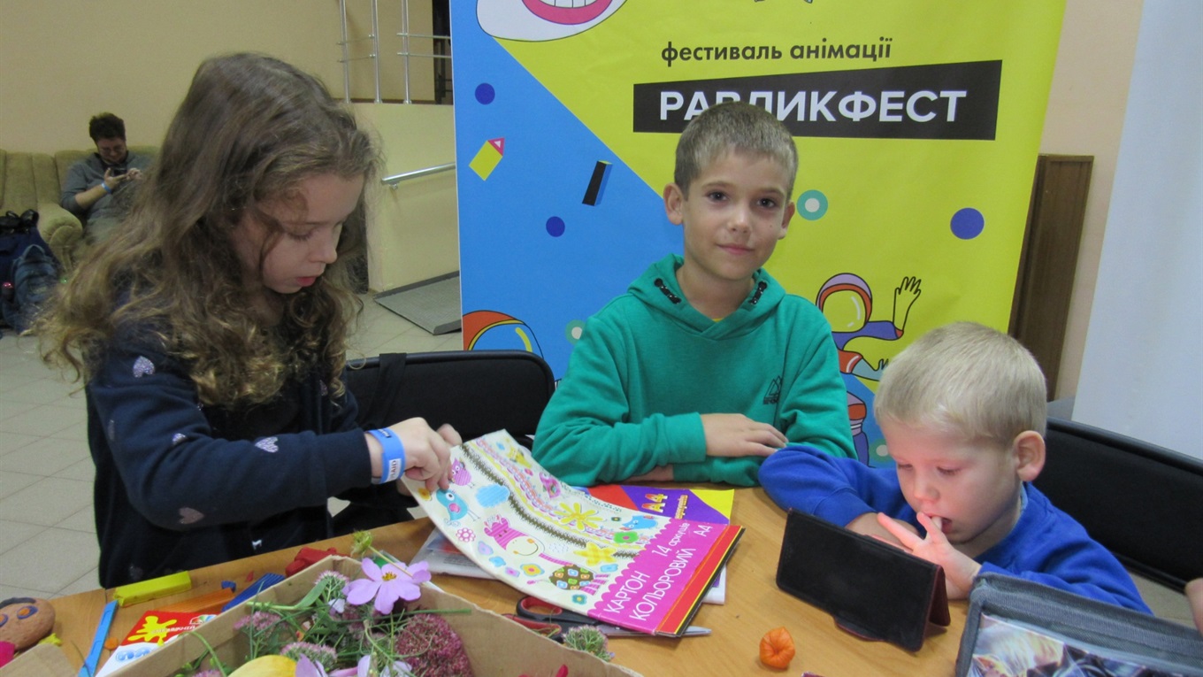 Семья из Бердянска на собственном примере показала: снимать мультики – интересно и каждому под силу