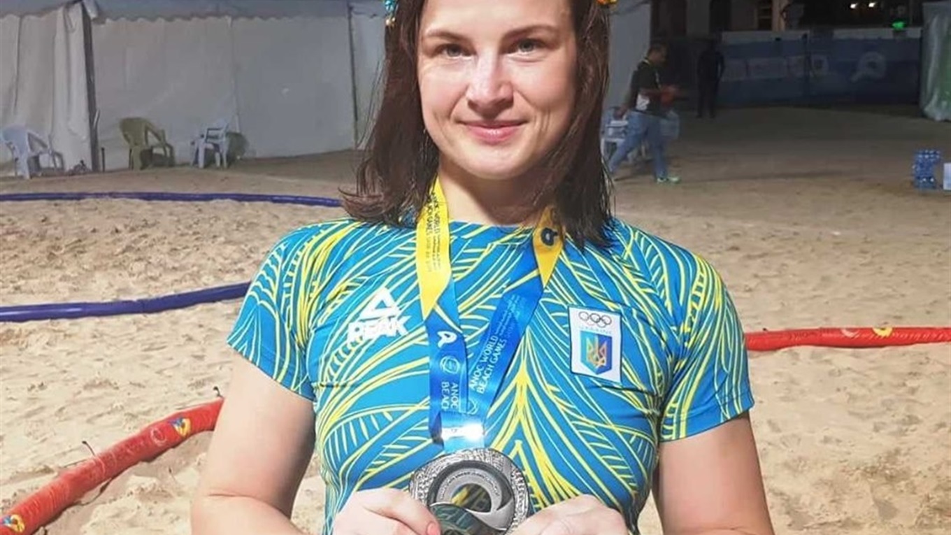  Тореччанка Аліна Бережна стала віце-чемпіонкою на Всесвітніх пляжних іграх в Катарі