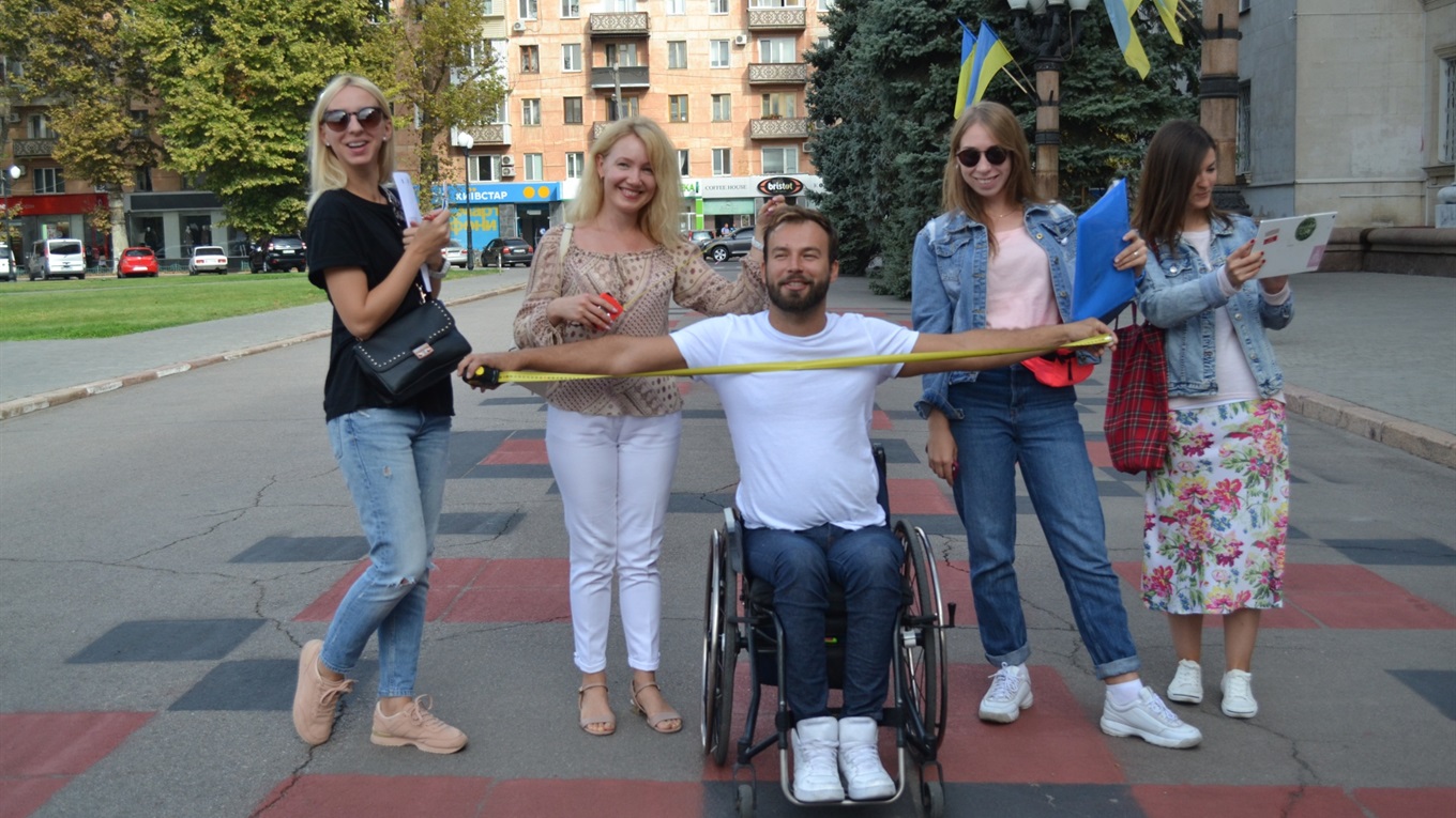 Дмитро Щебетюк і Доступно.UA перевірили Херсон: навіть мерія не пристосована для людей на візках