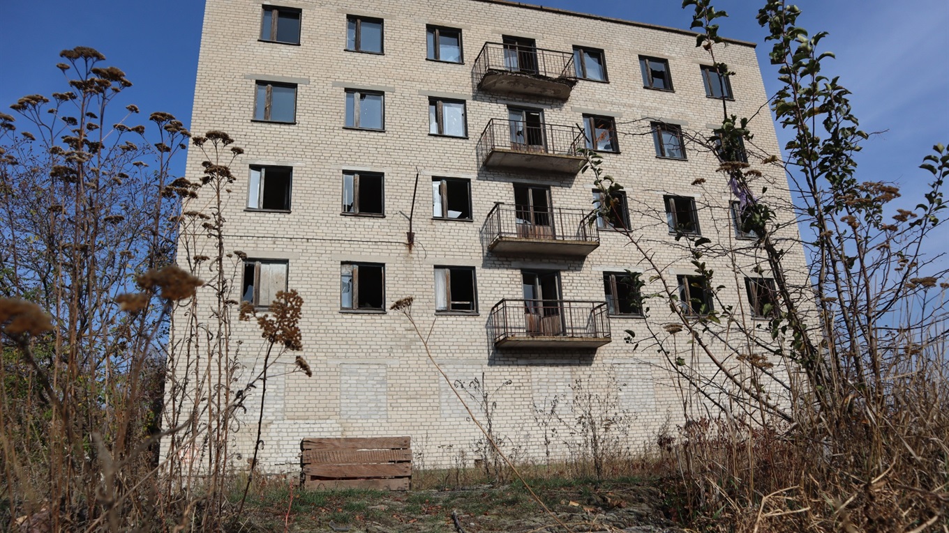 Чи можливо у Волновасі реконструювати старий гуртожиток для переселенців